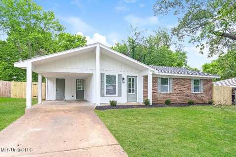 5654 Crestwood Drive, Horn Lake, MS 38637