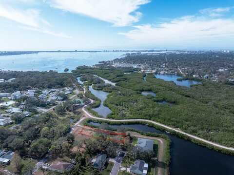 3927 30TH AVENUE S, Saint Petersburg, FL 33711
