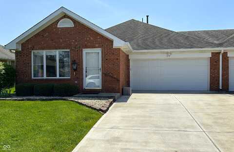 379 Vinewood Drive N, Brownsburg, IN 46112