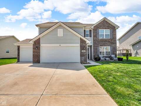 546 Freedom Drive, Pittsboro, IN 46167
