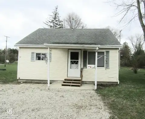 12 Clarence, Yale, MI 48097