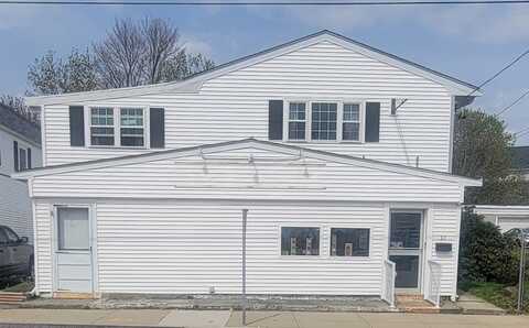 17 Fenner St, Fall River, MA 02724