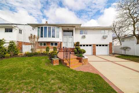 1001 Green Place, Baldwin, NY 11510