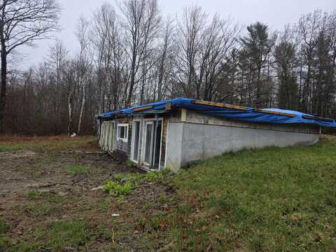 42 Frankfort Road, Searsport, ME 04974