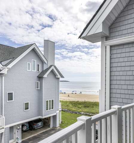 1 Saunders Avenue, Old Orchard Beach, ME 04064