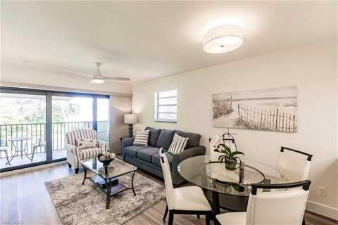 600 Neapolitan, NAPLES, FL 34103