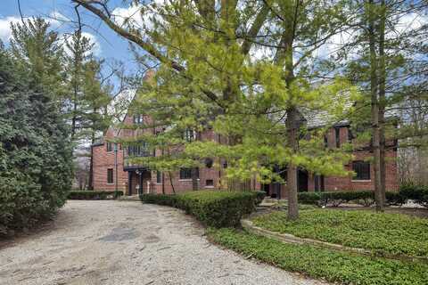 1250 Westmoor Road, Winnetka, IL 60093