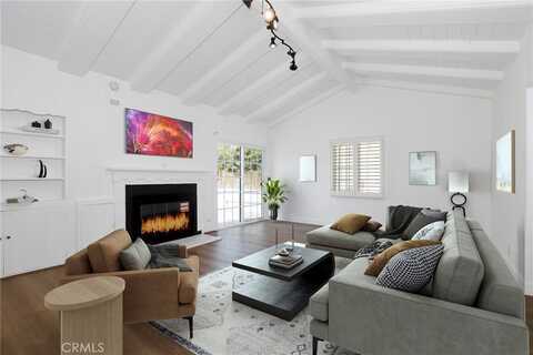 4147 Faculty Avenue, Long Beach, CA 90808