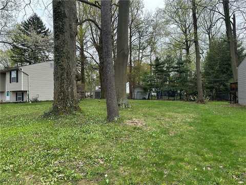 Maxwell Drive, Madison, OH 44057