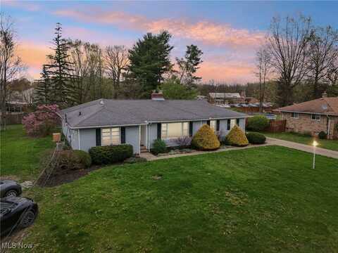 13676 Whitney Road, Strongsville, OH 44136