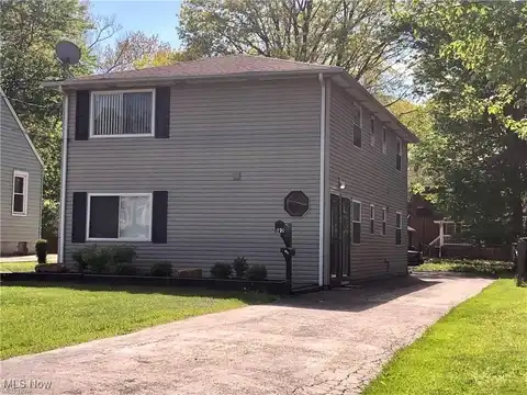 120-122 Rosemont Avenue, Austintown, OH 44515