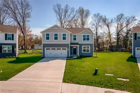 152 Zenith Court, Eastlake, OH 44095