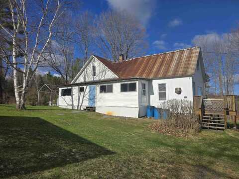 236 Mace Road, Newbury, VT 05051