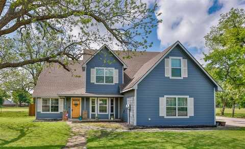 400 E Hinton Street, Tioga, TX 76271