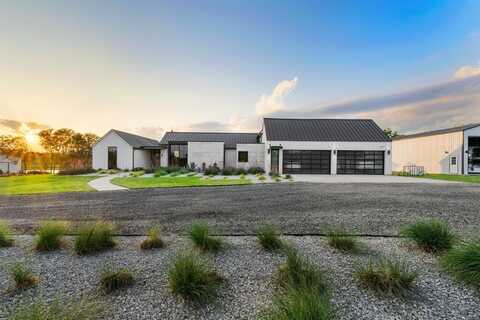 1800 Moseley Road, Ennis, TX 75119