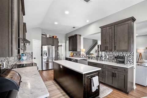 10012 Kildee Trail, Sanger, TX 76266