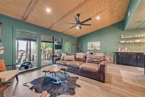 164 Redondo Road, Gun Barrel City, TX 75156