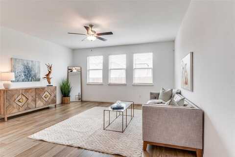 1005 Manuel Drive, Fate, TX 75087