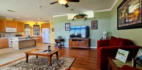 2404 Pier Drive, Ruskin, FL 33570