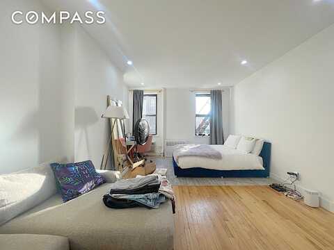 263 West 19th Street, New York, NY 10011