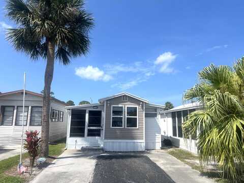11215 L St, Port Richey, FL 34668