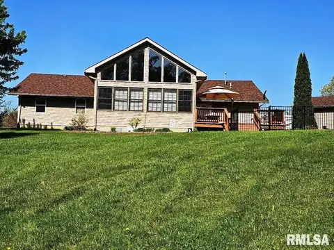12720 Soaring Eagle Lane, Plainview, IL 62685
