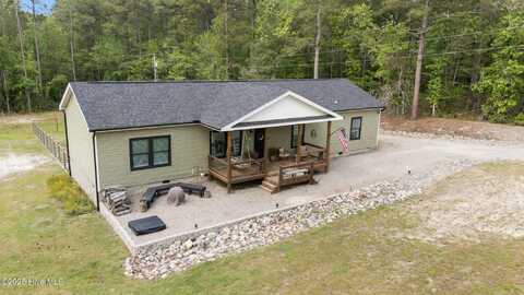 588 Heritage Farm Road, Carthage, NC 28327