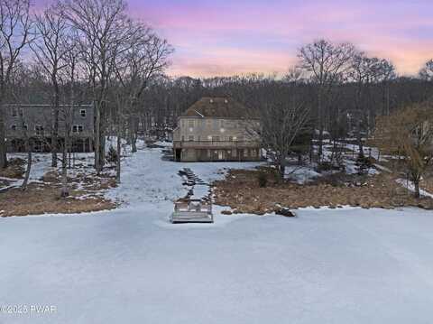 129 Lakewood Drive, Dingmans Ferry, PA 18328