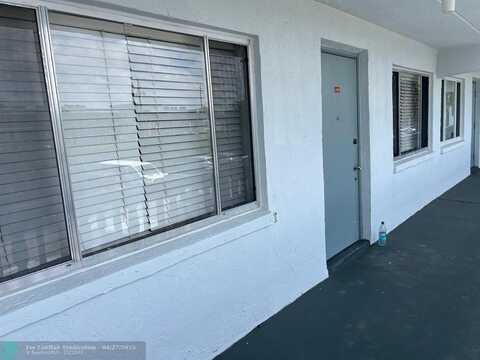 2200 Springdale Blvd, Palm Springs, FL 33461