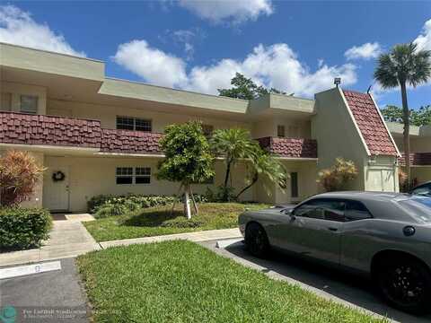 3151 N Course Ln, Pompano Beach, FL 33069