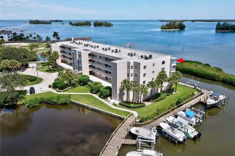 6061 N River Run Drive, Sebastian, FL 32958
