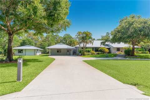11245 SW Meadowlark Circle, Stuart, FL 34997