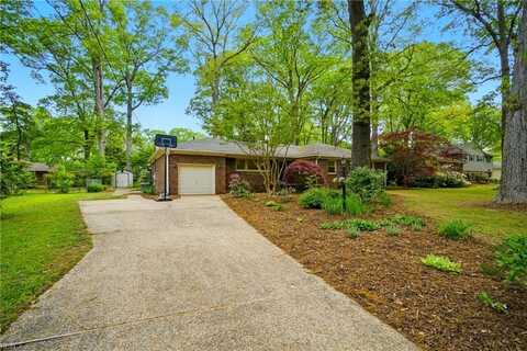4636 Hermitage Road, Virginia Beach, VA 23455