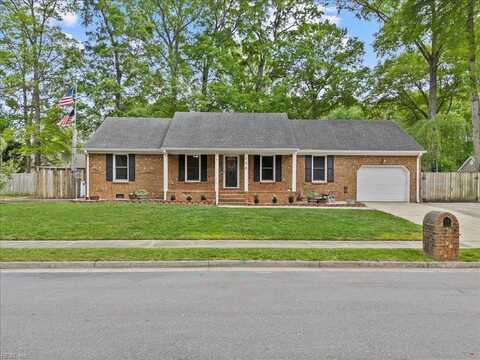 705 Pinehurst Drive, Chesapeake, VA 23323