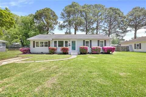 1112 Leland Circle, Virginia Beach, VA 23464