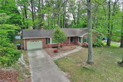 2857 Meadow Wood Drive E, Chesapeake, VA 23321