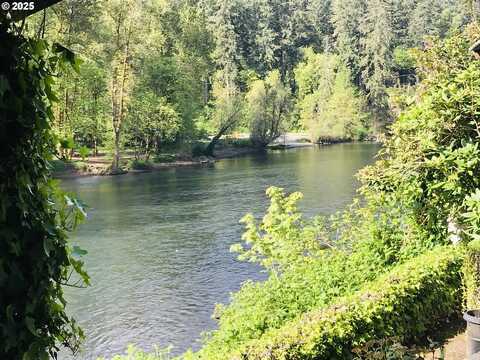 16300 SE HIGHWAY 224, Damascus, OR 97089