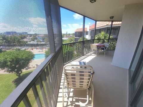 800 Jeffery Street, Boca Raton, FL 33487