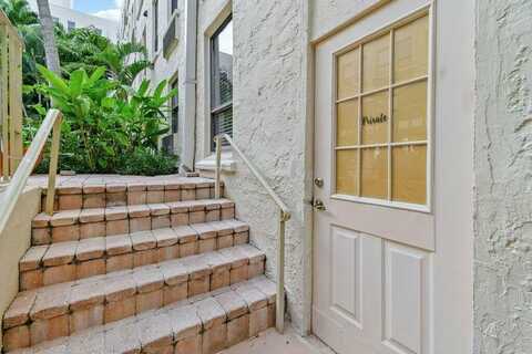 235 Sunrise Avenue, Palm Beach, FL 33480