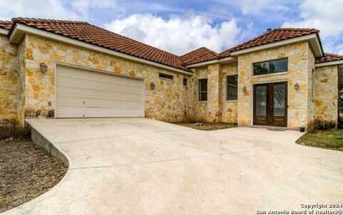 365 BLACKBIRD DR, Spring Branch, TX 78070