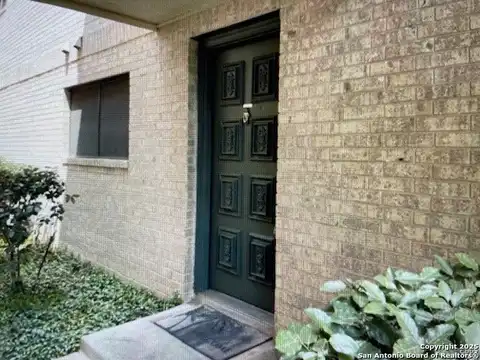 11843 Braesview, San Antonio, TX 78213