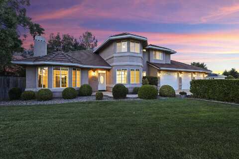 20340 Greenview Drive, Redding, CA 96002
