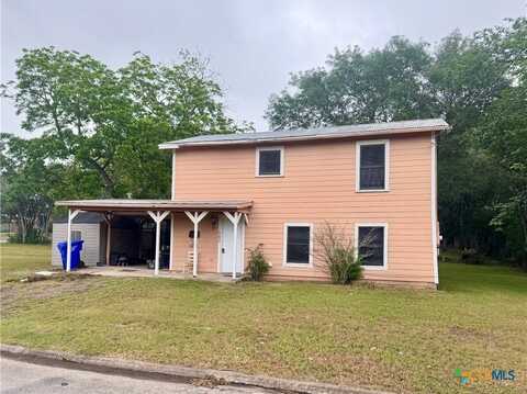 503 Dunn Street, Yoakum, TX 77995