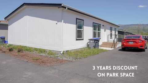 460 Arnos Road, Talent, OR 97540