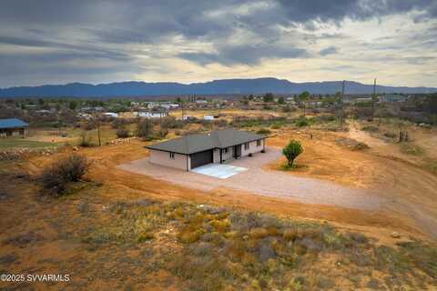 180 S Bright Star Lane, Cornville, AZ 86325