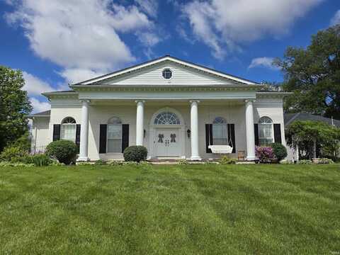 1711 Old Plank Road, Newburgh, IN 47630