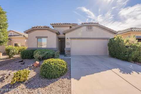 1375 W Calle Luis Maria, Sahuarita, AZ 85629