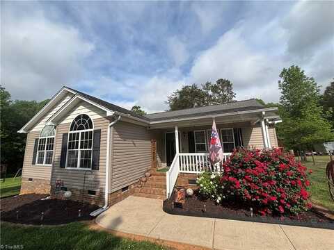 695 Logan Lane, Liberty, NC 27298