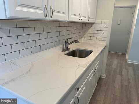 502 WEST AVENUE, JENKINTOWN, PA 19046