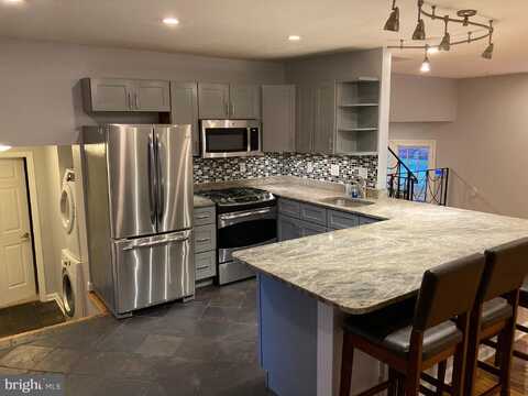 7905 ESTHER DRIVE, OXON HILL, MD 20745